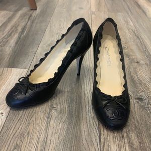 Chanel leather heel
